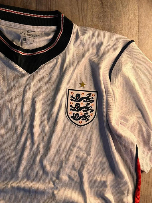 تيشيرت منتخب انجلترا الاساسي