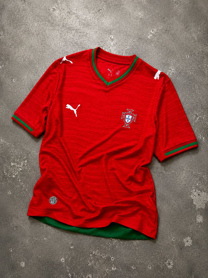 تيشيرت منتخب البرتغال الأساسي
